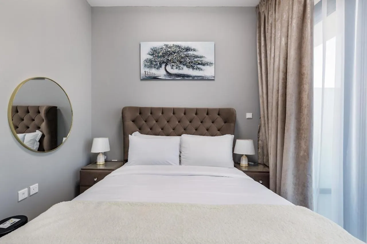 Zada Tower 1Br In Business Bay Near Metro & Burj Khalifa Dubai - Escape 24 Holiday Homes United Arab Emirates