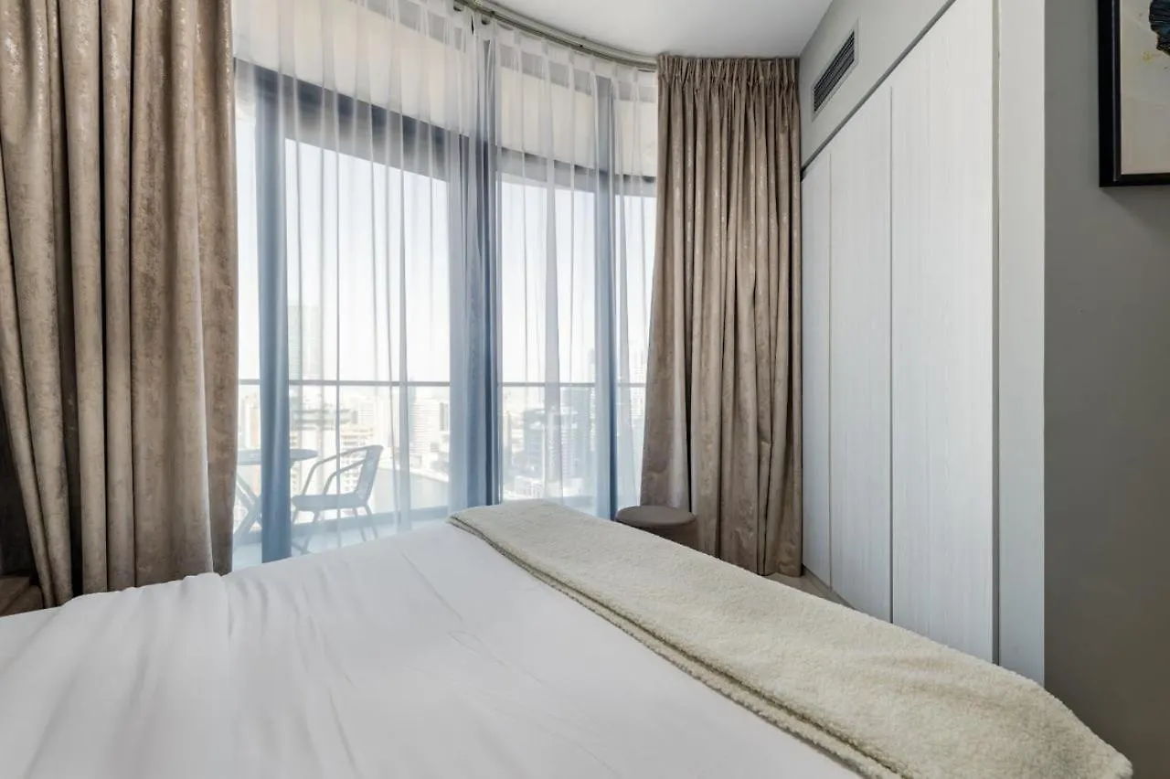 Zada Tower 1Br In Business Bay Near Metro & Burj Khalifa Dubai - Escape 24 Holiday Homes