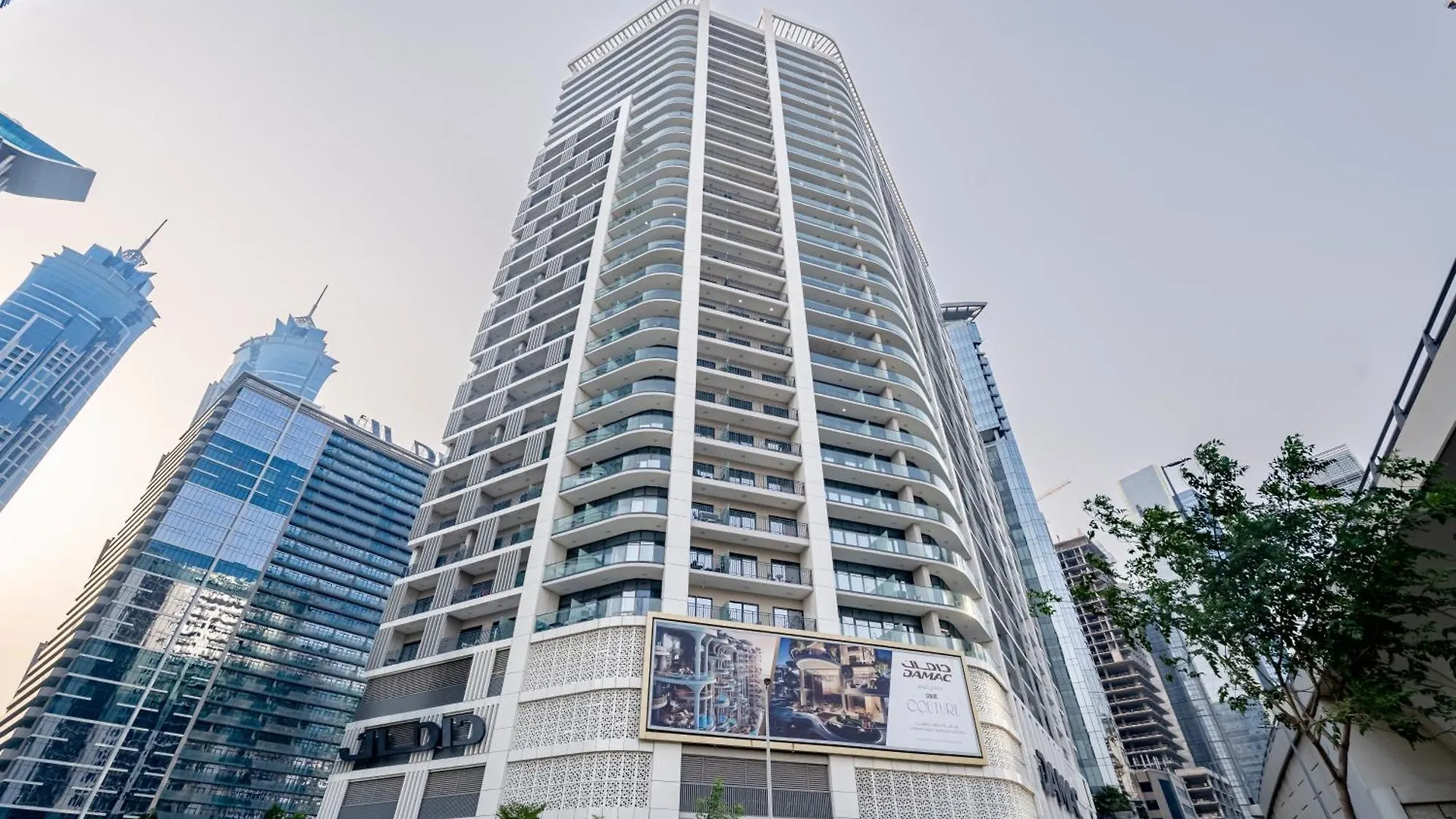 Zada Tower 1Br In Business Bay Near Metro & Burj Khalifa Dubai - Escape 24 Holiday Homes